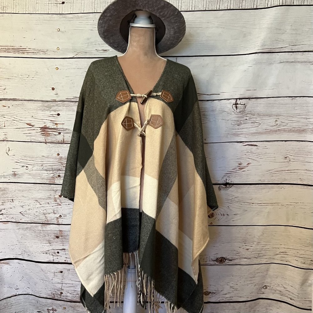 Cato, Cape, Green/Off White/Cream